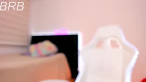 Snapshot of lia_queen610 chatting on 10, 3, 2025 Little Queen Lia online show from 10, 3, 2025