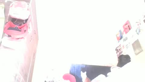 Snapshot of lia_queen610 chatting on 26, 11, 2025 Little Queen Lia online show from 26, 11, 2025