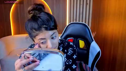 Snapshot of lia_queen_tx chatting on 14, 7, 2026 Online 1400 - 2100 online show from 14, 7, 2026