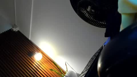 Lia  online show from 16, 2, 2025