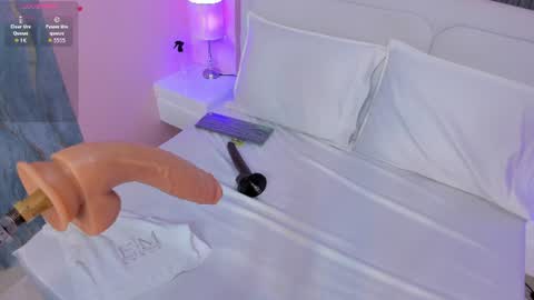 Lia  online show from 29, 6, 2026