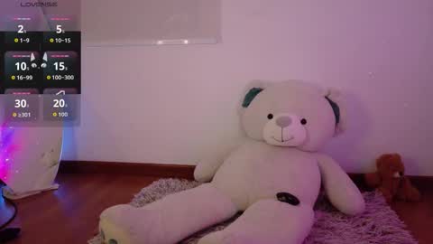 Lia online show from 6, 11, 2025