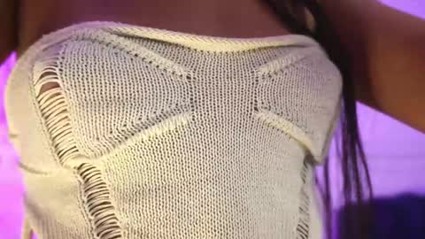 Snapshot of lia_velez_ chatting on 21, 4, 2026 LIA online show from 21, 4, 2026