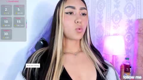 Snapshot of liaa_18 chatting on 4, 10, 2025 Liaa online show from 4, 10, 2025