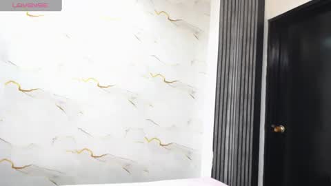 liaa_cams online show from 29, 6, 2026