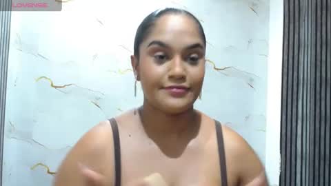 liaa_cams online show from 7, 7, 2026