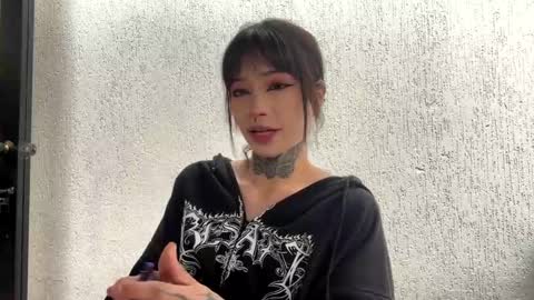 Liaa  online show from 20, 11, 2025