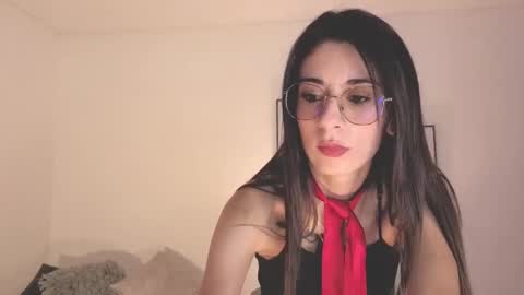 Snapshot of liaaa___ chatting on 4, 10, 2025 Lia online show from 4, 10, 2025