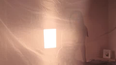 Lia  online show from 3, 2, 2026