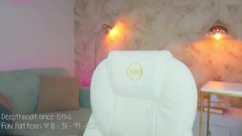 Lia Cox online show from 14, 12, 2025