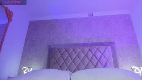 Snapshot of liaflowers chatting on 30, 12, 2024 Lia online show from 30, 12, 2024