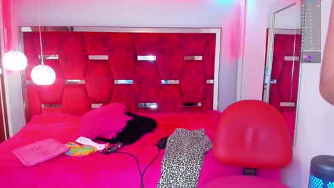 Snapshot of liagames chatting on 1, 2, 2025 liagames online show from 1, 2, 2025