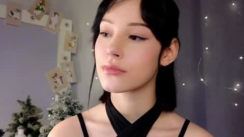 Lia  online show from 29, 12, 2024