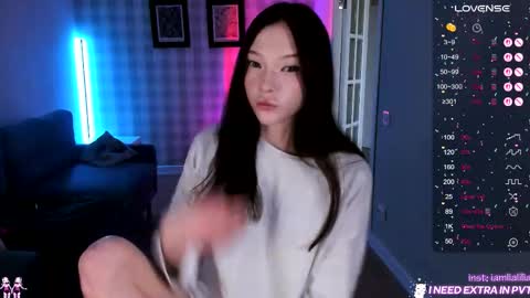 lialilia online show from 10, 10, 2025