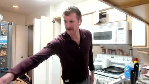 Liam online show from 4, 2, 2025