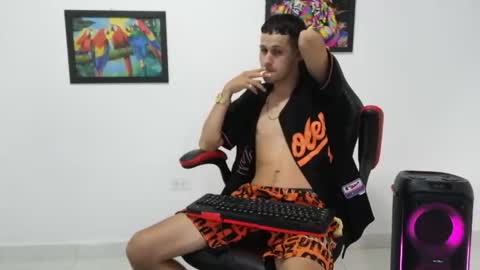 Andres online show from 5, 11, 2025