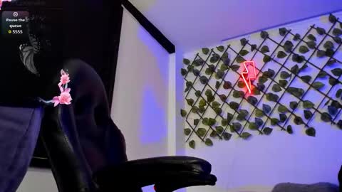 Snapshot of liam_anny chatting on 27, 10, 2025 liam_anny online show from 27, 10, 2025