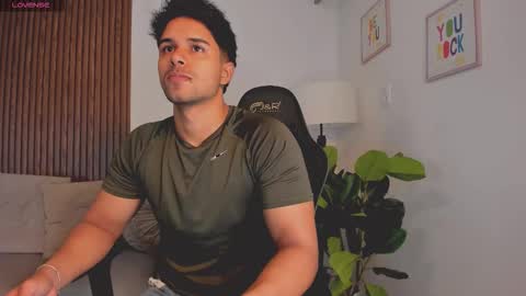 Liam Collins online show from 3, 10, 2025