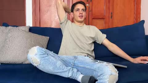 Liam online show from 1, 12, 2025