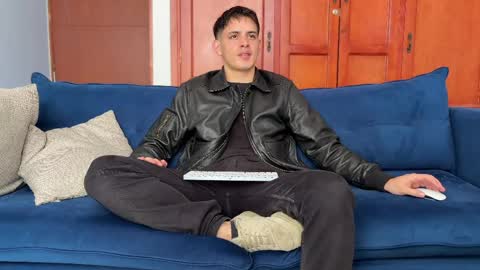 Snapshot of liam_enzho chatting on 19, 5, 2026 Liam online show from 19, 5, 2026