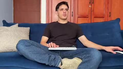 Snapshot of liam_enzho chatting on 6, 6, 2026 Liam online show from 6, 6, 2026
