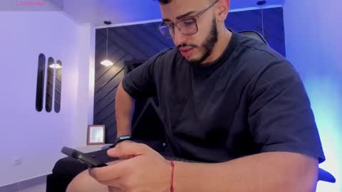 LIAM KLEIN online show from 30, 11, 2025