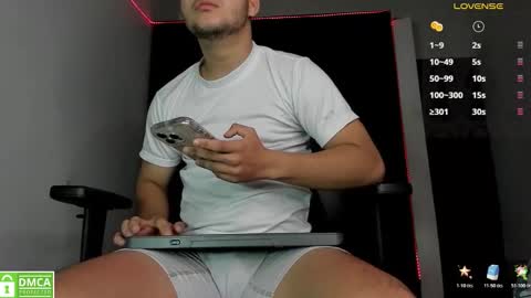 Snapshot of liam_mateo_ chatting on 23, 12, 2025 Liam online show from 23, 12, 2025