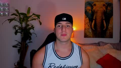 Snapshot of liam_oficial chatting on 6, 3, 2025 liam online show from 6, 3, 2025