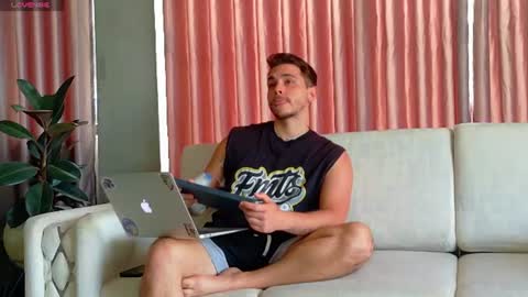 Liam online show from 30, 7, 2026