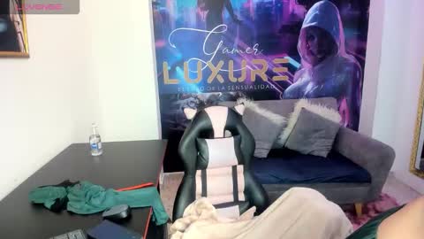 Lia online show from 31, 10, 2025