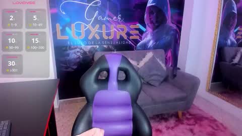 Lia online show from 7, 11, 2025