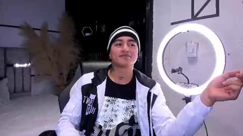 LiamDeep online show from 10, 7, 2026