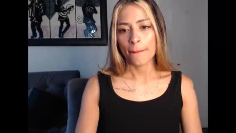 Lia Miller online show from 24, 2, 2025