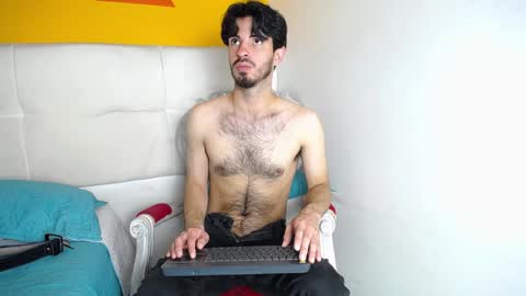 Snapshot of liamluxe chatting on 13, 12, 2024 LiamLuxe online show from 13, 12, 2024