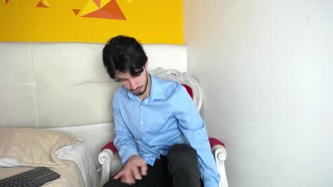 Snapshot of liamluxe chatting on 20, 12, 2024 LiamLuxe online show from 20, 12, 2024