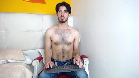 Snapshot of liamluxe chatting on 26, 12, 2024 LiamLuxe online show from 26, 12, 2024