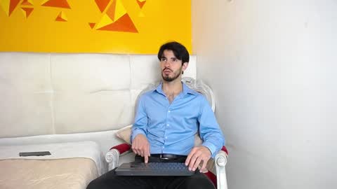 Snapshot of liamluxe chatting on 30, 12, 2024 LiamLuxe online show from 30, 12, 2024