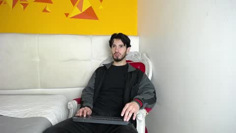 Snapshot of liamluxe chatting on 6, 1, 2025 LiamLuxe online show from 6, 1, 2025