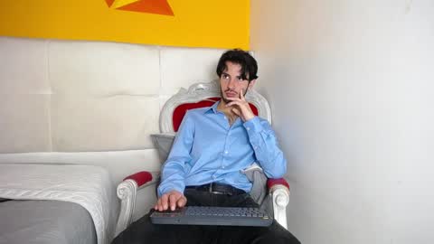 Snapshot of liamluxe chatting on 8, 1, 2025 LiamLuxe online show from 8, 1, 2025
