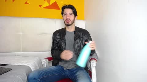 Snapshot of liamluxe chatting on 10, 1, 2025 LiamLuxe online show from 10, 1, 2025