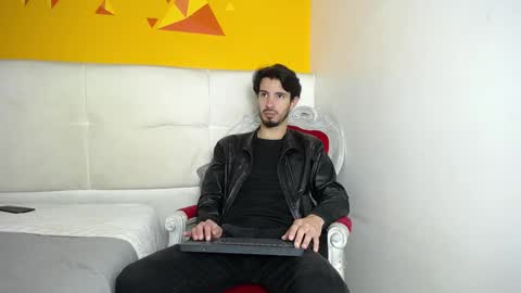 Snapshot of liamluxe chatting on 23, 1, 2025 LiamLuxe online show from 23, 1, 2025