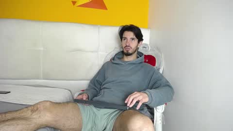 Snapshot of liamluxe chatting on 26, 1, 2025 LiamLuxe online show from 26, 1, 2025