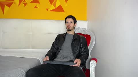 Snapshot of liamluxe chatting on 8, 2, 2025 LiamLuxe online show from 8, 2, 2025