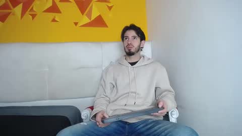 Snapshot of liamluxe chatting on 18, 2, 2025 LiamLuxe online show from 18, 2, 2025