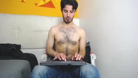 Snapshot of liamluxe chatting on 3, 3, 2025 LiamLuxe online show from 3, 3, 2025