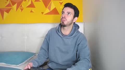 Snapshot of liamluxe chatting on 8, 10, 2025 LiamLuxe online show from 8, 10, 2025