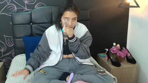 L I A M O N R O E online show from 19, 12, 2025