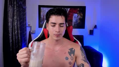 liamwyatt_ online show from 16, 2, 2025