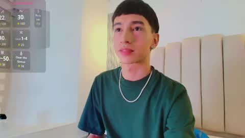 Snapshot of lian_cameron chatting on 21, 4, 2026 lian_cameron online show from 21, 4, 2026