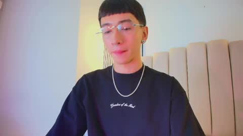 Snapshot of lian_cameron chatting on 22, 4, 2026 lian_cameron online show from 22, 4, 2026